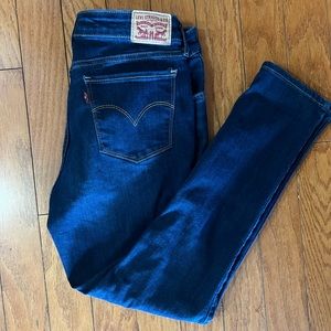 Levi’s skinny jeans